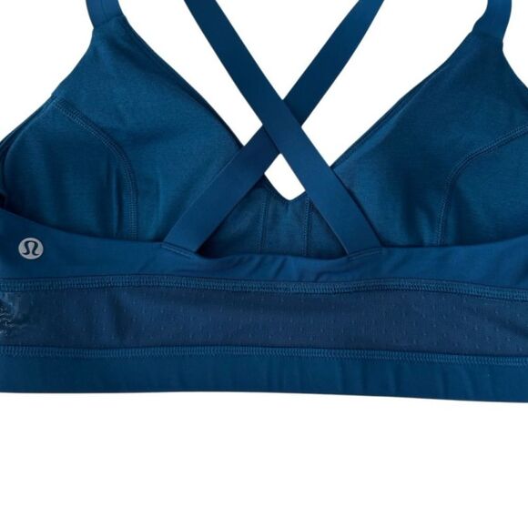 ..Lululemon Body Con Bra Poseidon - Picture 9 of 14
